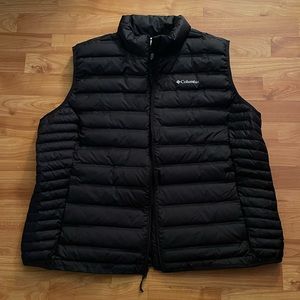 Men’s Columbia Puffer Vest size 2XL-NWO